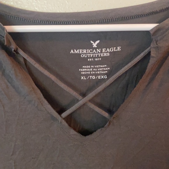 American eagle crisscross front T-shirt size extra large - Picture 2 of 2